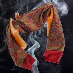 Christian Dior Wine Paisley Silk Face Wool Back Long Rectangle Muffle Scarf